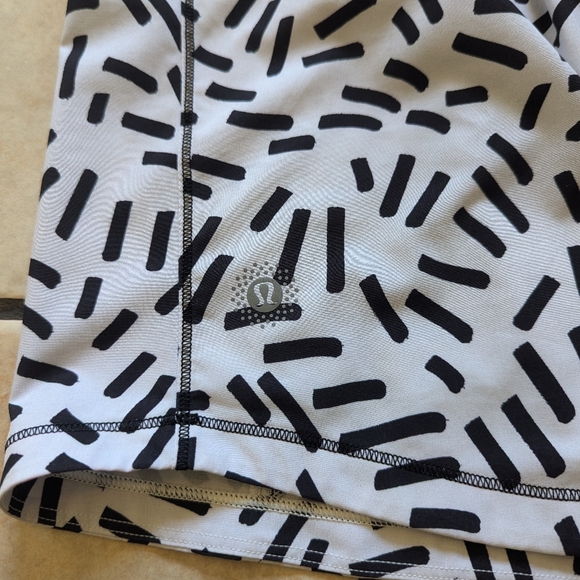 Lululemon Lightened Up Singlet Seawheeze 2015 - Picture 3 of 4